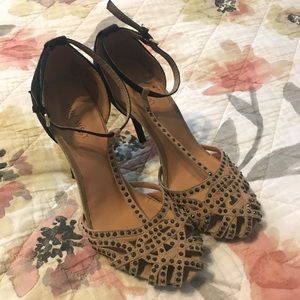 Nine West Gatsby heels